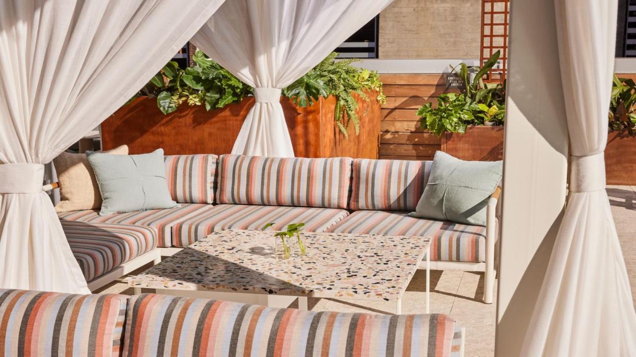 Kimpton Hotel Palomar Phoenix Cityscape By Ihg Exterior photo