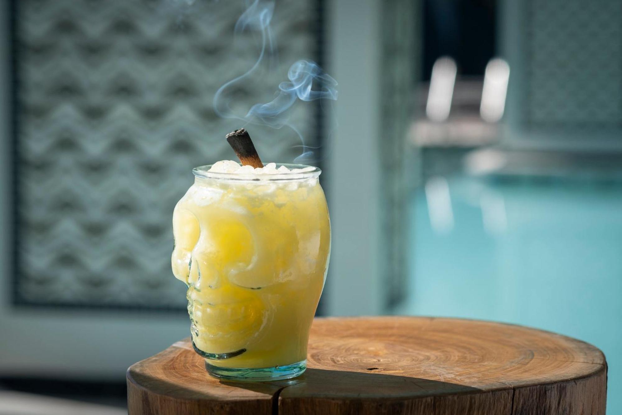 Kimpton Hotel Palomar Phoenix Cityscape By Ihg Exterior photo